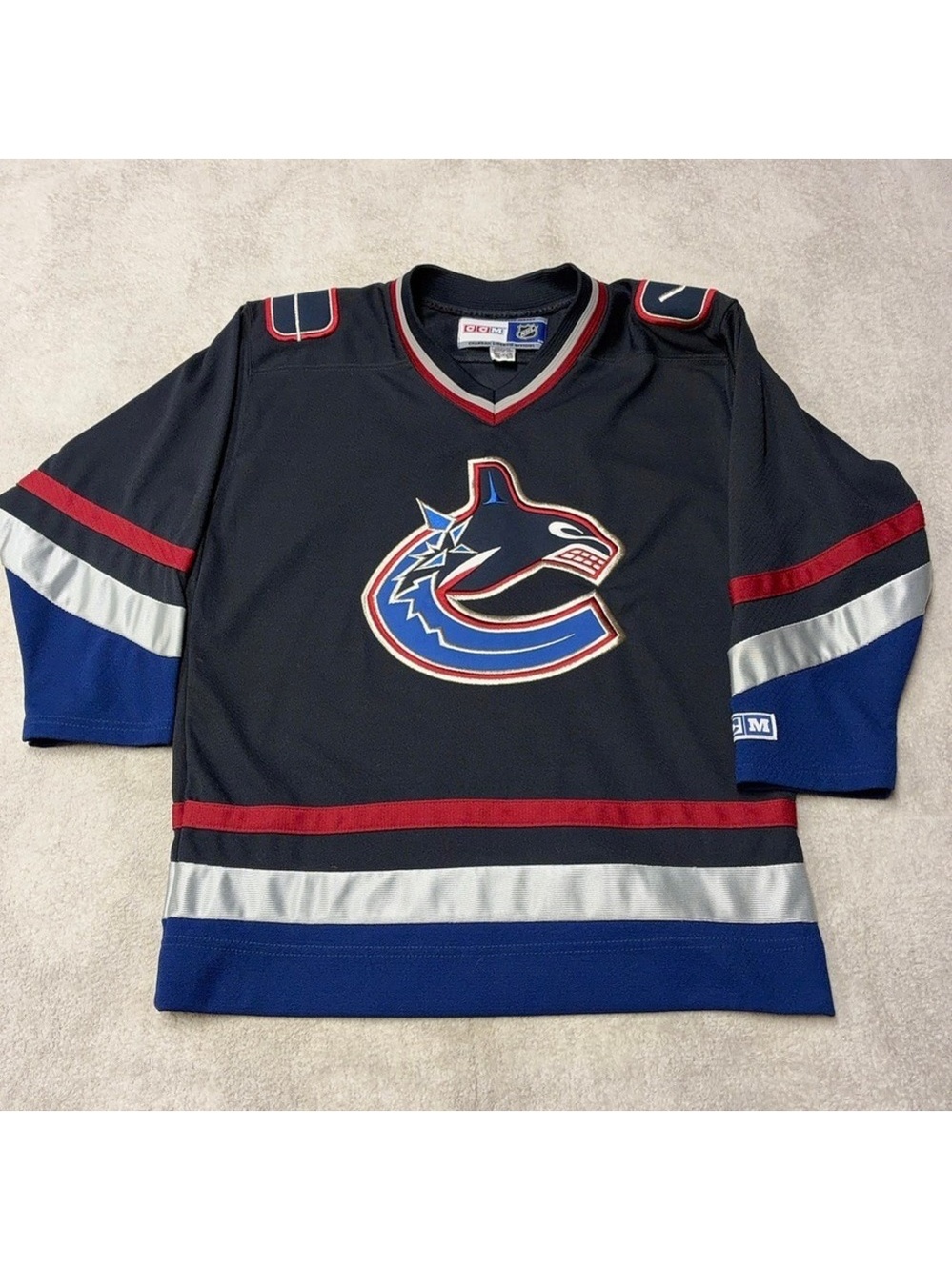 Vintage 90s CCM Vancouver Canucks Orca Home Jersey Dark Blue Hockey Youth L/XL